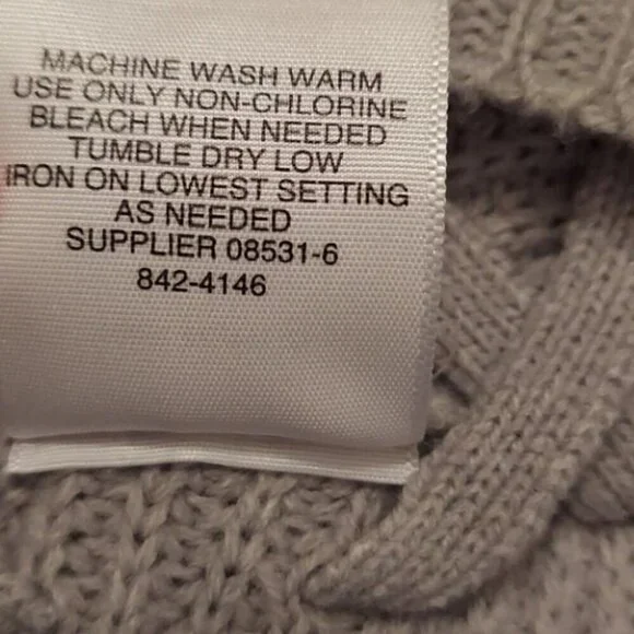 A.N.A sweater. Size L Top light gray fancy casual formal cardigan - Picture 7 of 7